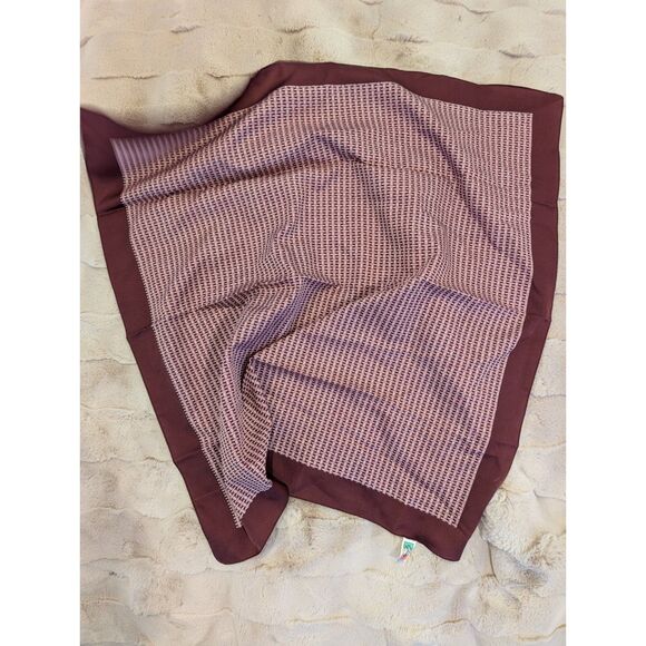 Mixed Lot of 6 Vintage Scarves–Silk, Rayon, Polyester – Designer & Tagged Pieces - Picture 2 of 13